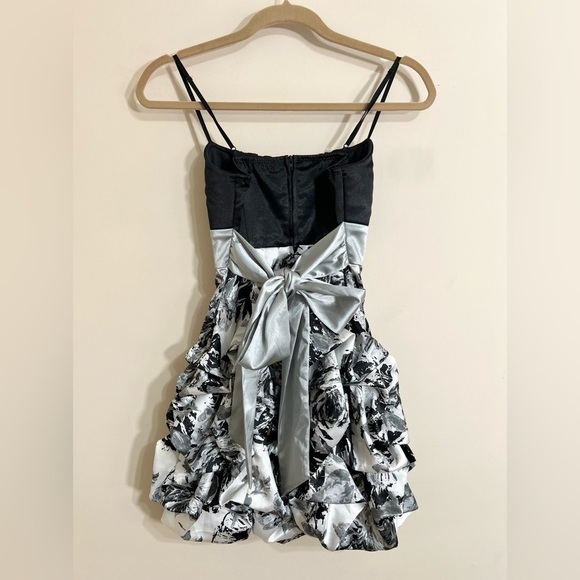 RUBY ROX Juniors Semiformal Cocktail Prom Formal Party Dress Fairy Bow Size 1 - Picture 5 of 11